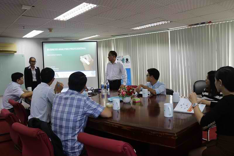 Khai giảng khóa học Phân tích nghiệp vụ kinh doanh chuyên nghiệp Thực chiến